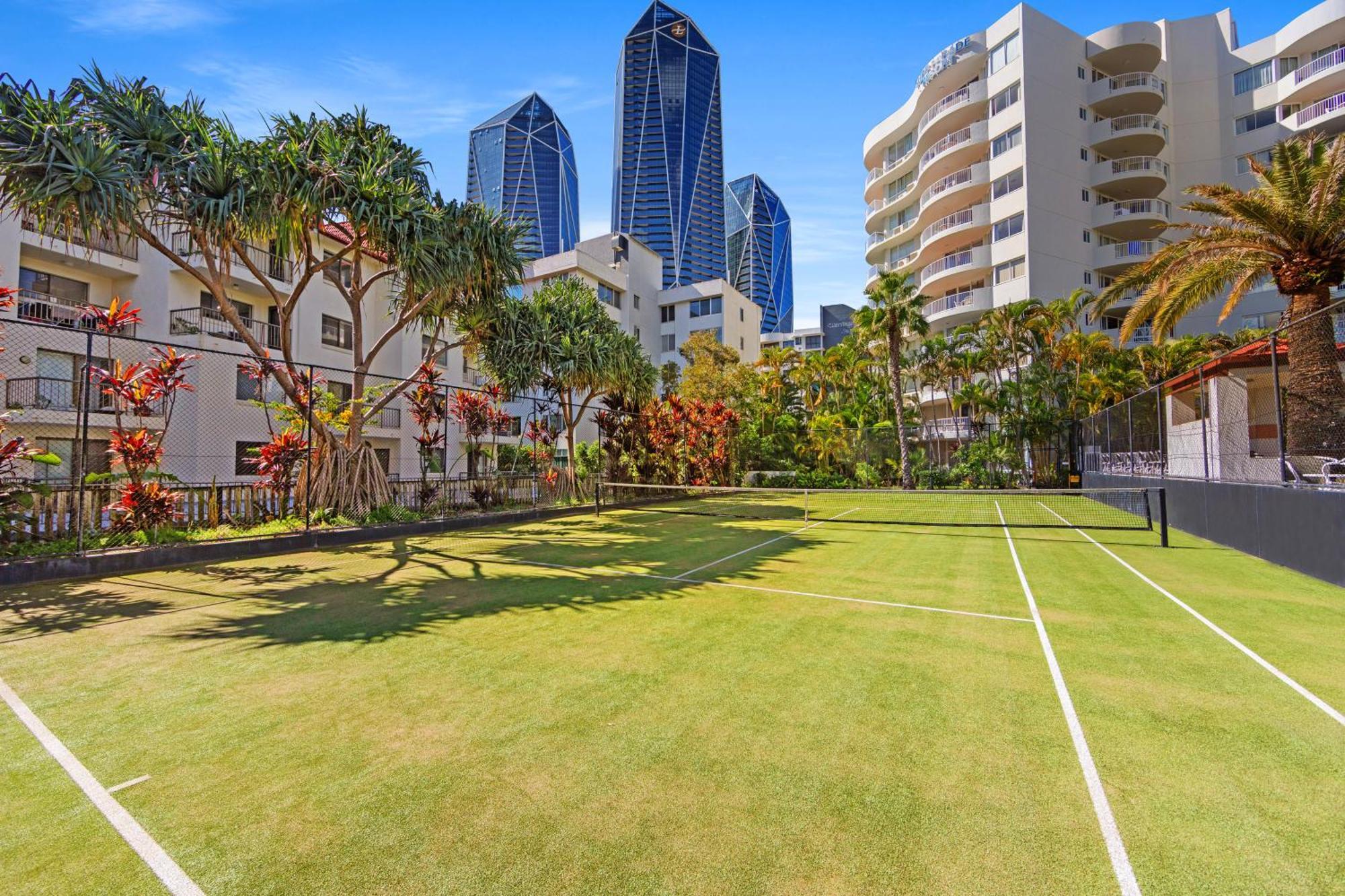 Surf Parade Resort Gold Coast Exterior foto